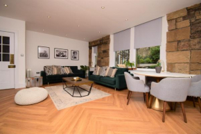 3 bedroom Mews In Glasgow West End - COP26
